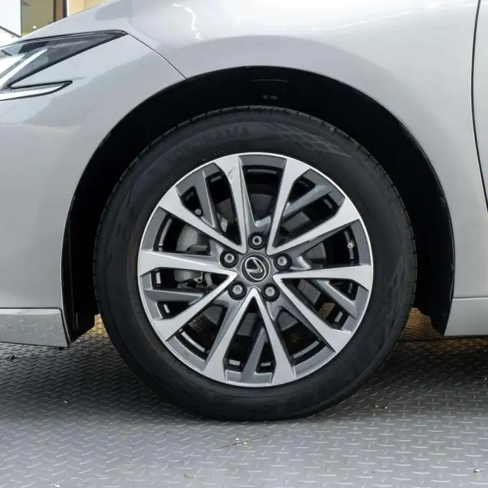 Lexus ES 2025 Model 200 Premium – фото 8