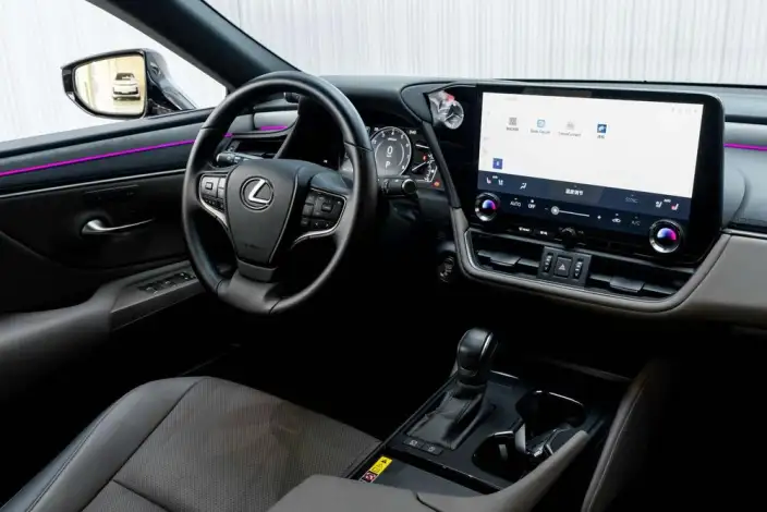 Lexus ES 2025 Model 200 Premium – фото 23