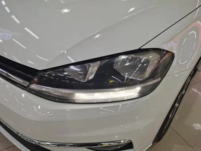 Volkswagen Golf 2020 Model 200TSI DSG Comfort Model – фото 9