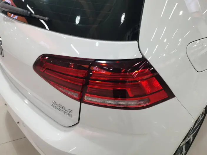 Volkswagen Golf 2020 Model 200TSI DSG Comfort Model – фото 12