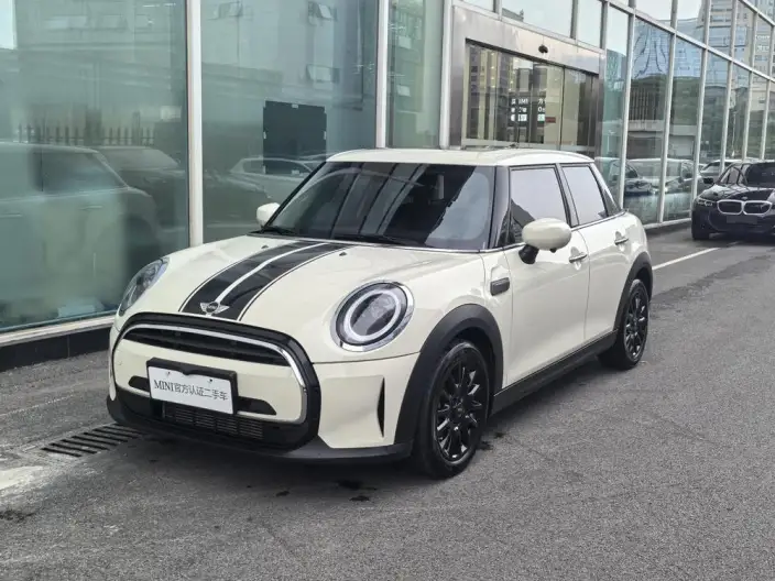 MINI 2023 Model 1.5T ONE Five-door Edition – фото 1