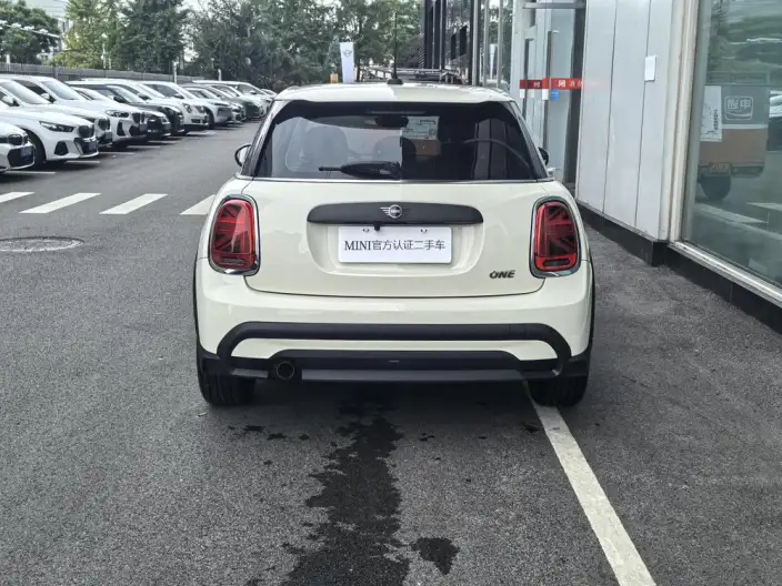 MINI 2023 Model 1.5T ONE Five-door Edition – фото 4