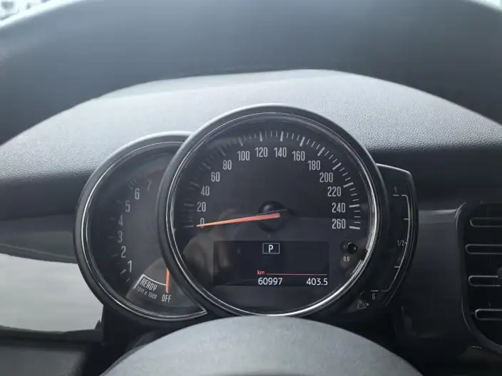 MINI 2023 Model 1.5T ONE Five-door Edition – фото 8