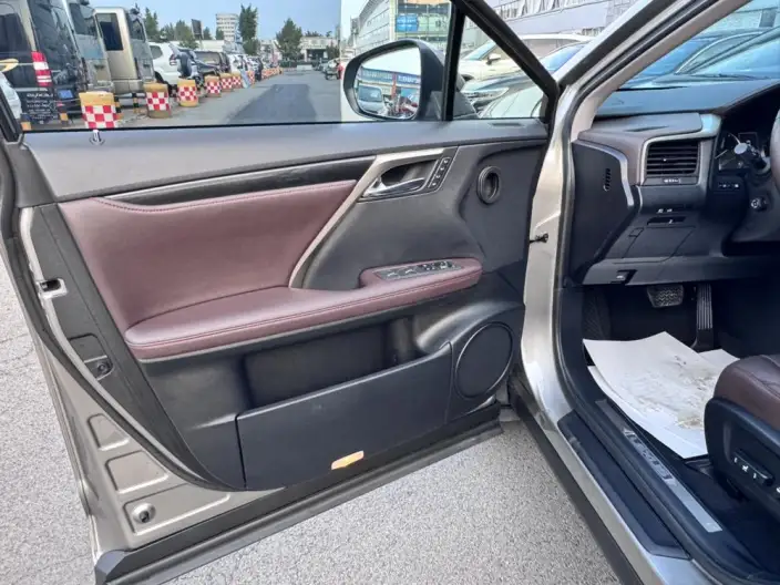 Lexus RX 2020 Model Facelift 300 4WD Elegant Edition – фото 6