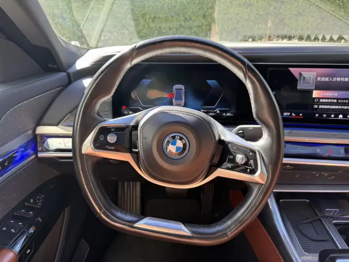 BMW i7 2023 Model eDrive50L Exclusive Model Luxury Set – фото 12