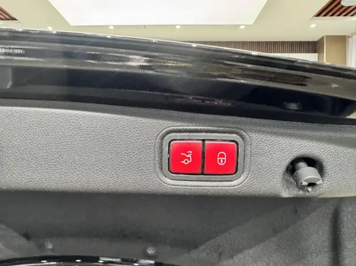 Mercedes-Benz E-Class 2023 Model E 300 L Fashion Model Sports sedan – фото 9