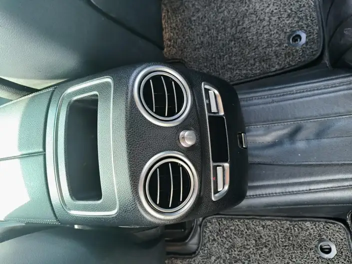 Mercedes-Benz GLC 2021 Model GLC 300 L 4MATIC Dynamic Model – фото 7