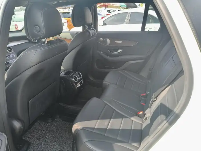 Mercedes-Benz GLC 2021 Model GLC 300 L 4MATIC Dynamic Model – фото 13