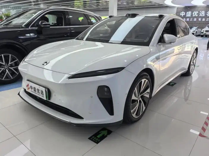 NIO ET5 2022 Model 75kWh – фото 10