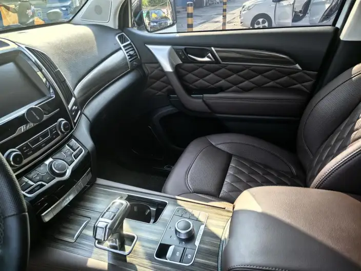 Haval H9 2020 Model 2.0T Petrol 4WD Smart Enjoy Model 5 seat – фото 9