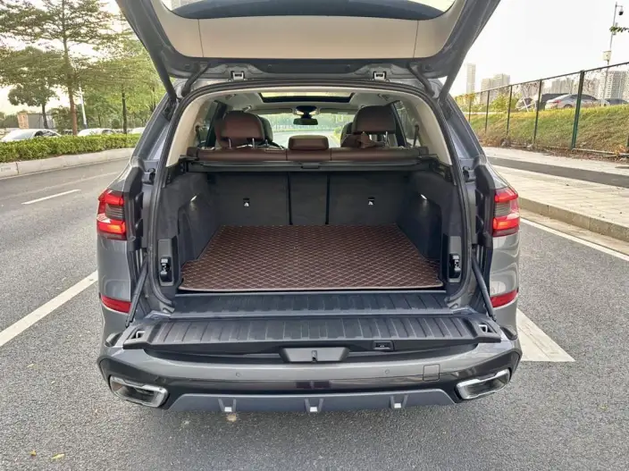 BMW X5 2022 Model Facelift xDrive 30Li M Sports Set – фото 26