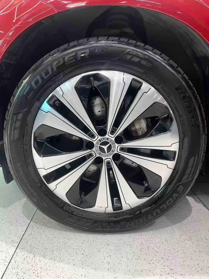Mercedes-Benz EQC 2020 Model 350 4MATIC – фото 11