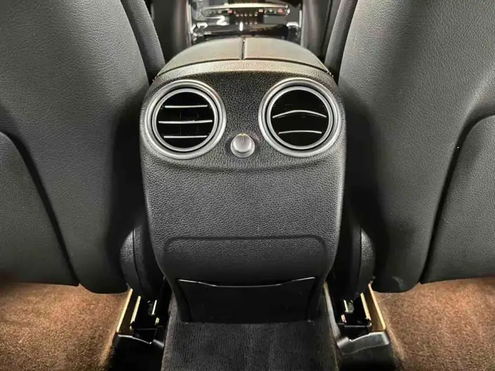 Mercedes-Benz EQC 2020 Model 350 4MATIC – фото 15
