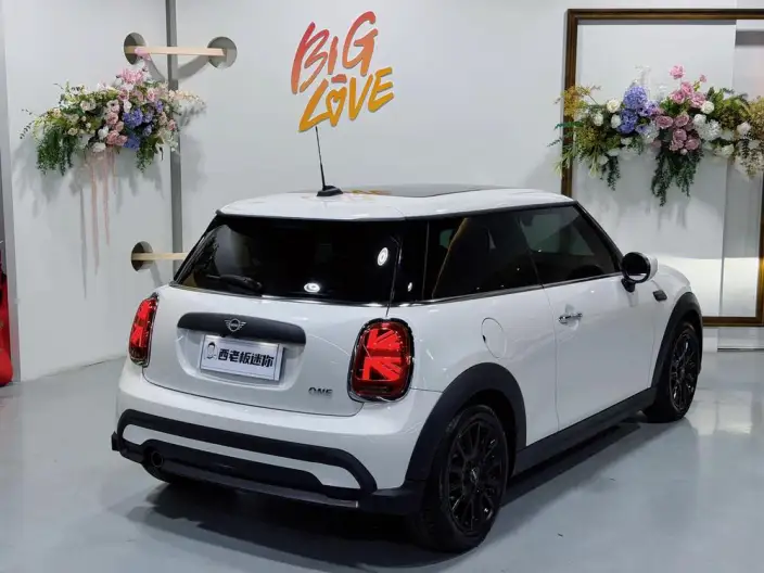 MINI 2023 Model 1.5T ONE – фото 5
