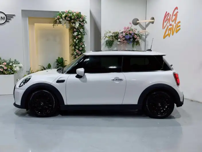 MINI 2023 Model 1.5T ONE – фото 3