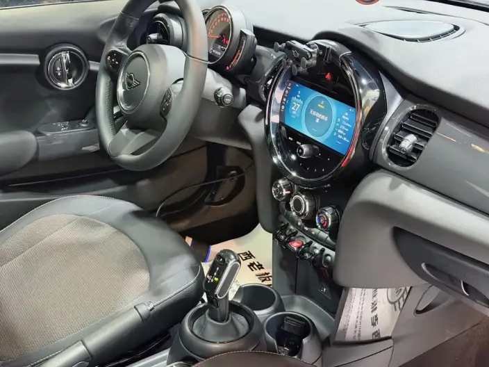 MINI 2023 Model 1.5T ONE – фото 7