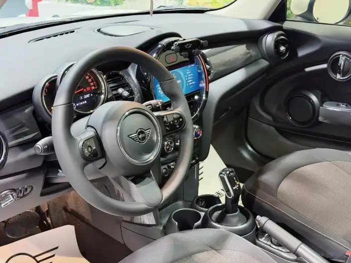 MINI 2023 Model 1.5T ONE – фото 8