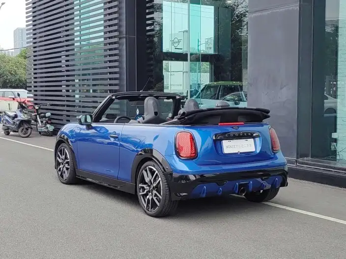 MINI JCW 2025 Model JOHN COOPER WORKS CABRIO – фото 4