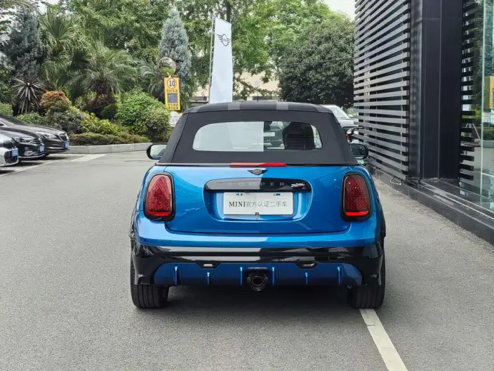 MINI JCW 2025 Model JOHN COOPER WORKS CABRIO – фото 5
