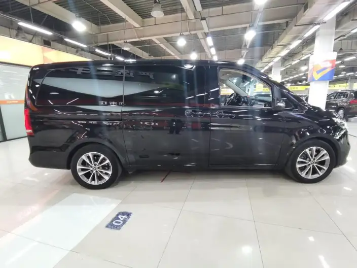 Mercedes-Benz V-Class 2022 Model V 260 Pilot Edition – фото 6