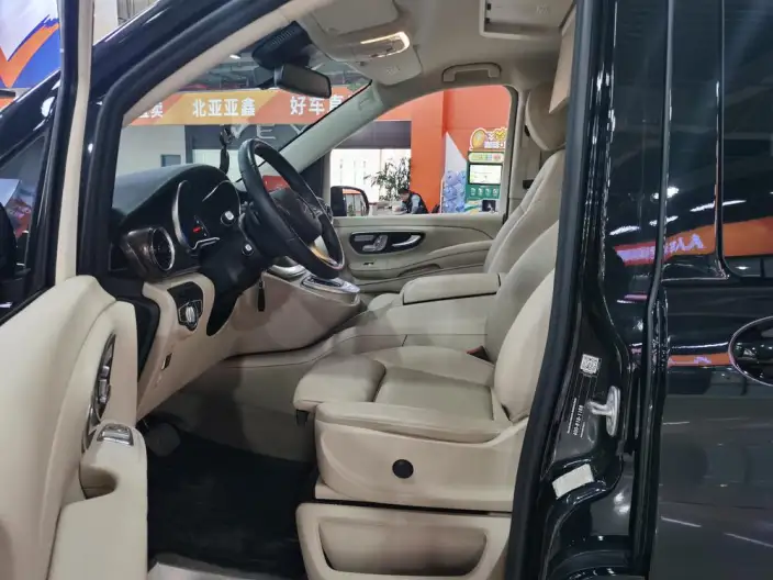 Mercedes-Benz V-Class 2022 Model V 260 Pilot Edition – фото 24