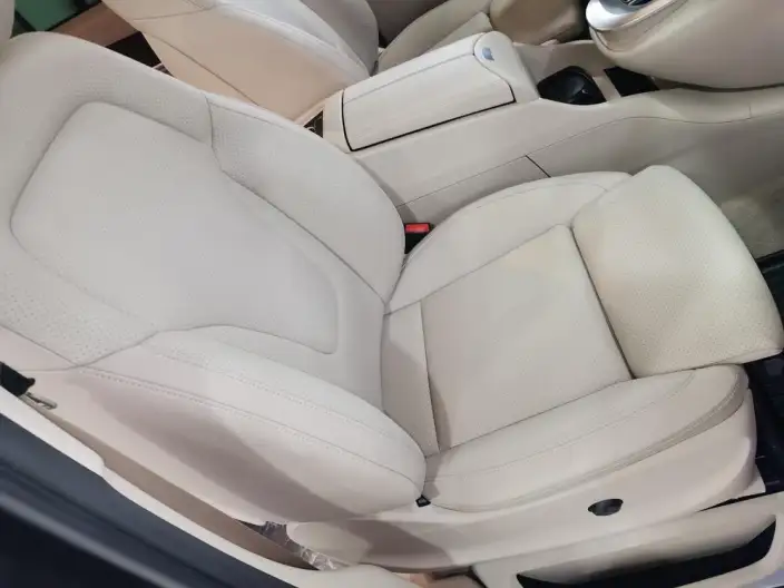 Mercedes-Benz V-Class 2022 Model V 260 Pilot Edition – фото 26