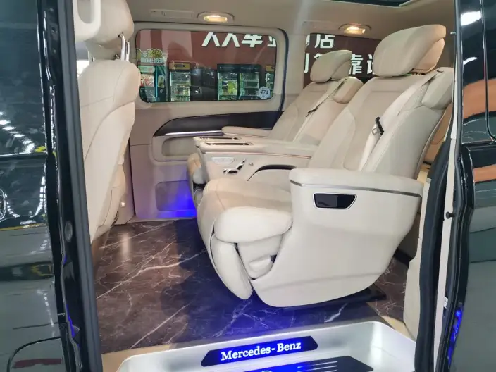 Mercedes-Benz V-Class 2022 Model V 260 Pilot Edition – фото 31