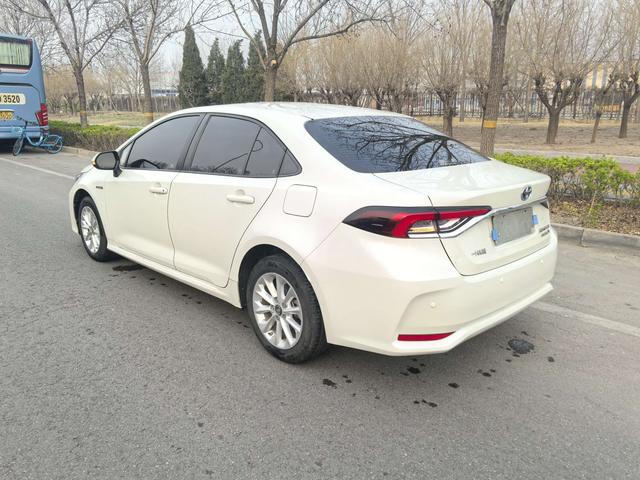Toyota Corolla 2021 Hybrid 1.8L E-CVT Elite – фото 7