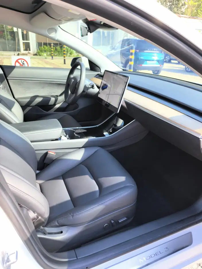 Model 3 2020 Model Facelift Standard Battery Life Rear Drive L Class Edition – фото 14