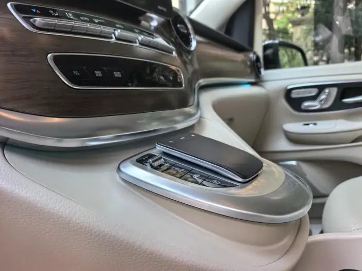 Mercedes-Benz V-Class 2021 Model V 260 L Long wheelbase Deluxe Edition – фото 9