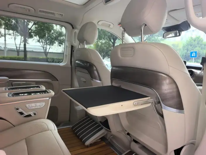 Mercedes-Benz V-Class 2021 Model V 260 L Long wheelbase Deluxe Edition – фото 12