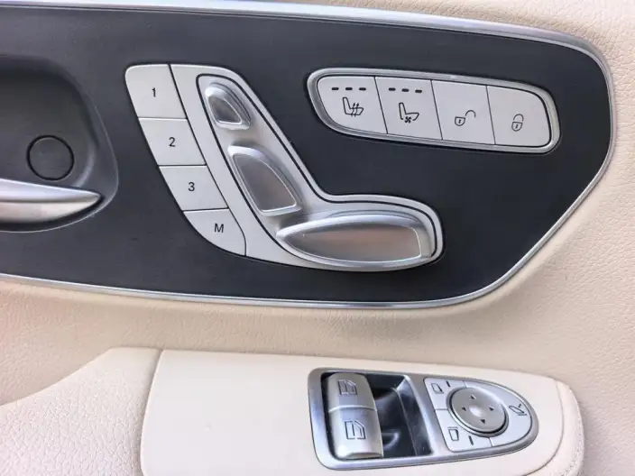 Mercedes-Benz V-Class 2021 Model V 260 L Long wheelbase Deluxe Edition – фото 20
