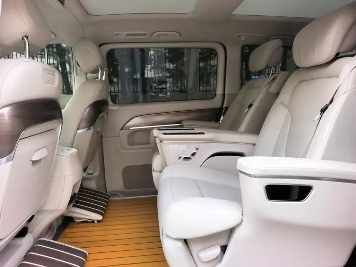 Mercedes-Benz V-Class 2021 Model V 260 L Long wheelbase Deluxe Edition – фото 24