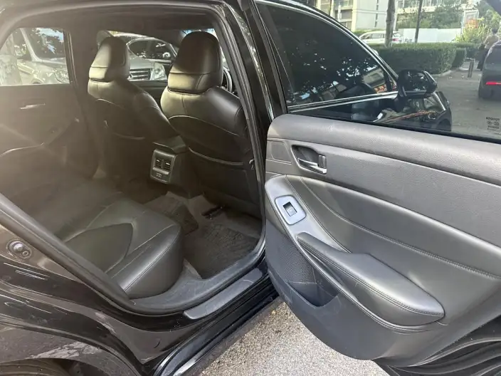 Toyota Avalon 2023 Model 2.0L CVT Deluxe Edition – фото 6