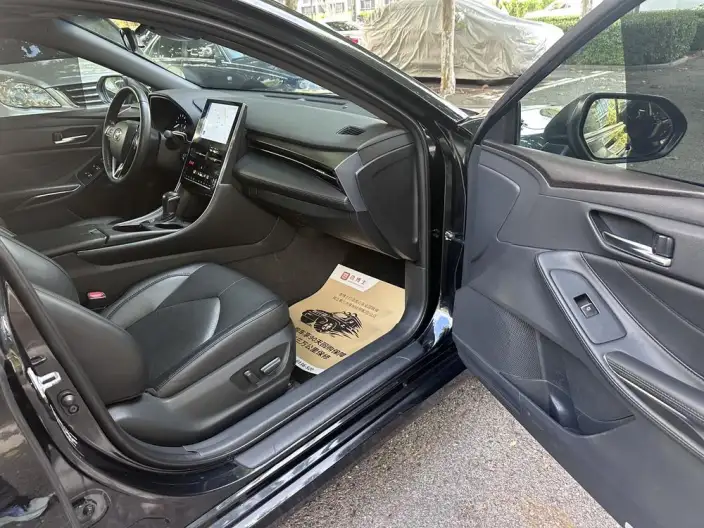 Toyota Avalon 2023 Model 2.0L CVT Deluxe Edition – фото 8