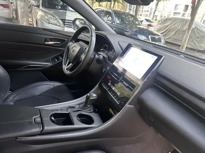 Toyota Avalon 2023 Model 2.0L CVT Deluxe Edition – фото 12