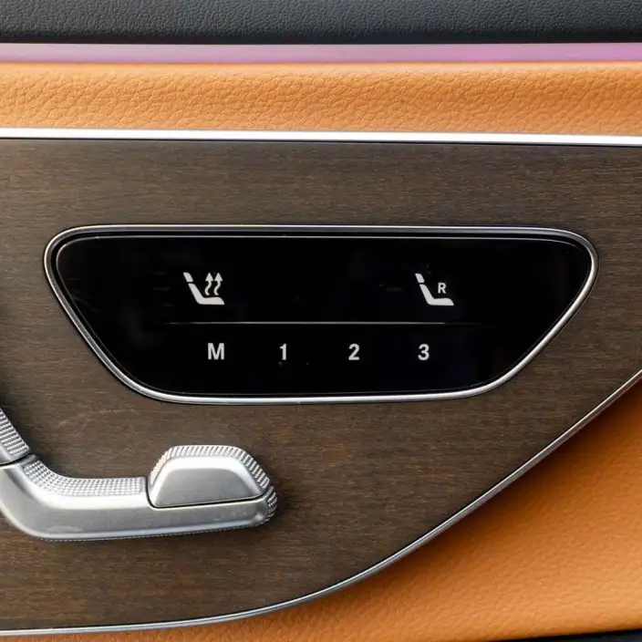 Mercedes-Benz E-Class PHEV 2024 Model E 350 e L sedan – фото 17