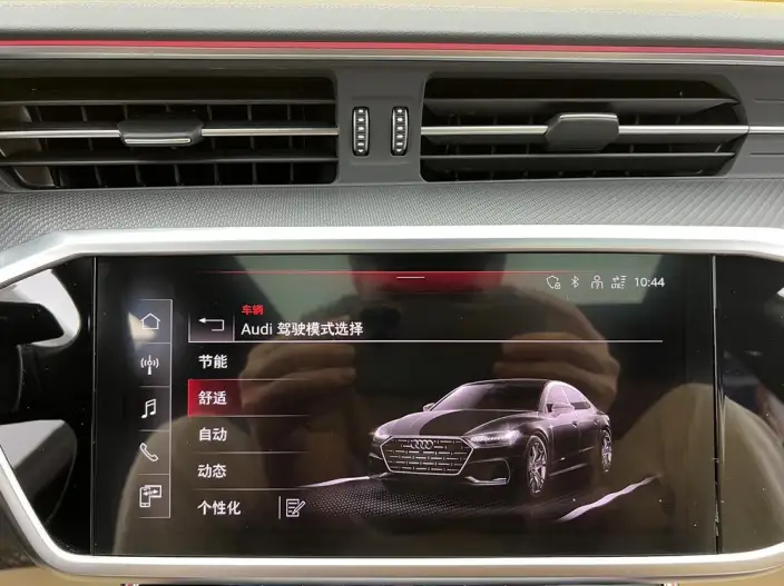 Audi A7 L 2024 Model 45 TFSI quattro S-line Shadow Warrior Edition – фото 10