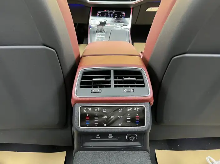 Audi A7 L 2024 Model 45 TFSI quattro S-line Shadow Warrior Edition – фото 21