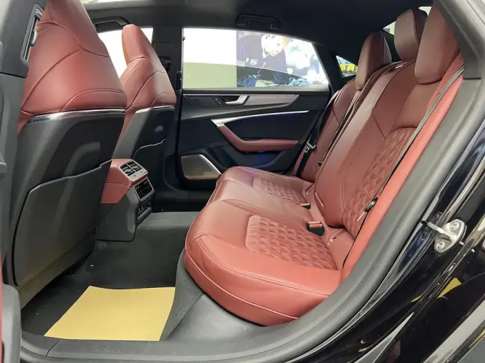 Audi A7 L 2024 Model 45 TFSI quattro S-line Shadow Warrior Edition – фото 36