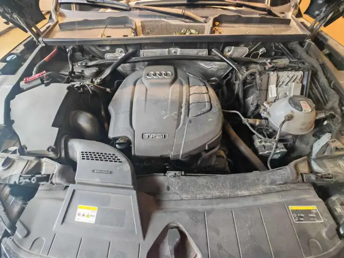 Audi Q5L Sportback 2022 Model 45 TFSI Luxury Model – фото 7
