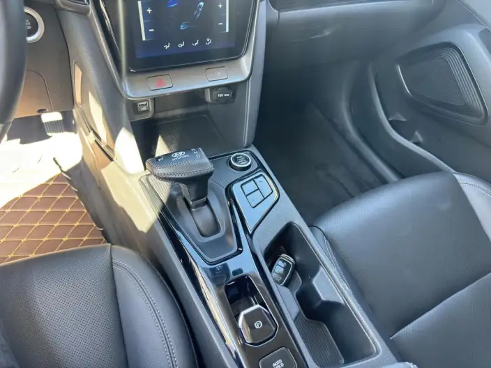 Hyundai ix35 2021 Model 2.0L Automatic 2WD Leading version GLS – фото 16