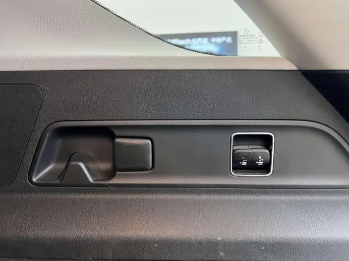 Mercedes-Benz GLE Imported 2023 Model GLE 350 4MATIC Dynamic Model – фото 13