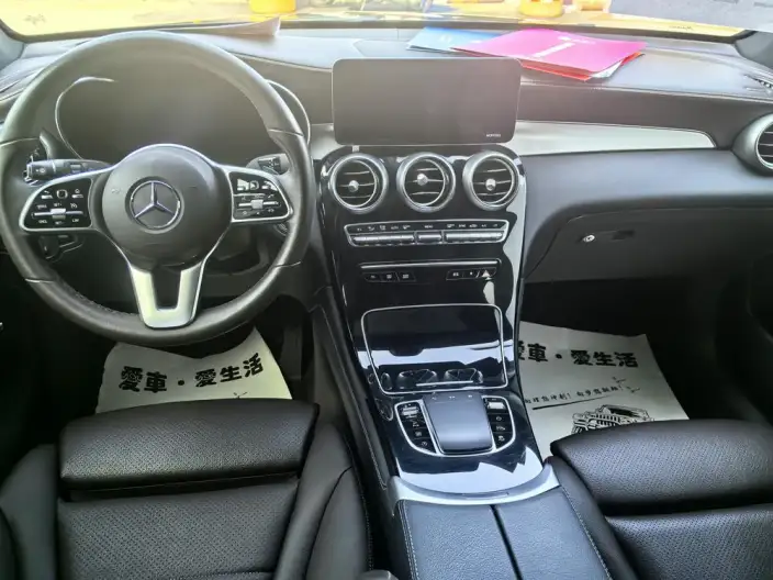 Mercedes-Benz GLC 2020 Model Facelift GLC 260 L 4MATIC Dynamic Model – фото 6