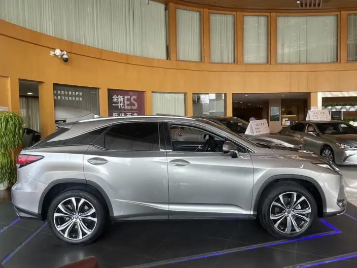Lexus RX 2020 Model Facelift 300 4WD Elegant Edition – фото 4
