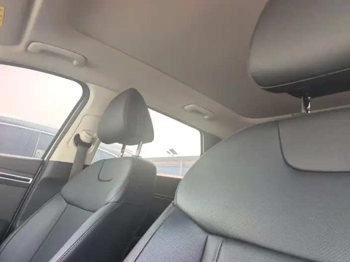 Hyundai Tucson 2022 Model Hyundai Tucson L 2.0L HEV LUX Hybrid · Premium Edition – фото 14