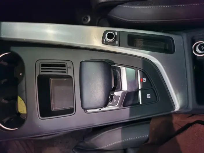 Audi A4 L 2020 Model 40 TFSI Fashion Dynamic Model – фото 21