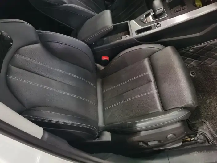 Audi A4 L 2020 Model 40 TFSI Fashion Dynamic Model – фото 25
