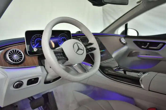 Mercedes-Benz EQE 2025 Model EQE 500 4MATIC Deluxe Edition – фото 14