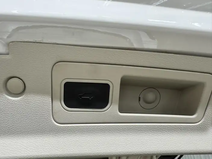 Buick GL8 2020 Model Business class 652T Noble Model – фото 10